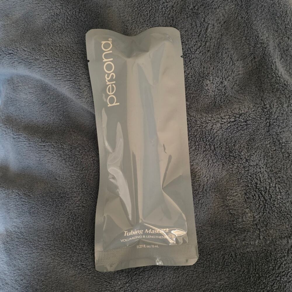 Persona Tubing Mascara - Black - 8 ml - NEW